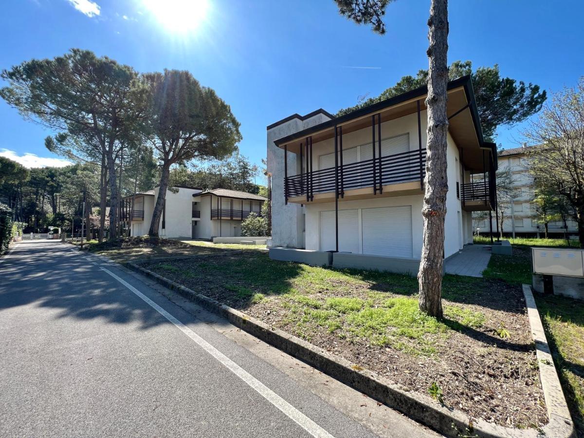 Prassitele Apartments Lignano Sabbiadoro Eksteriør billede