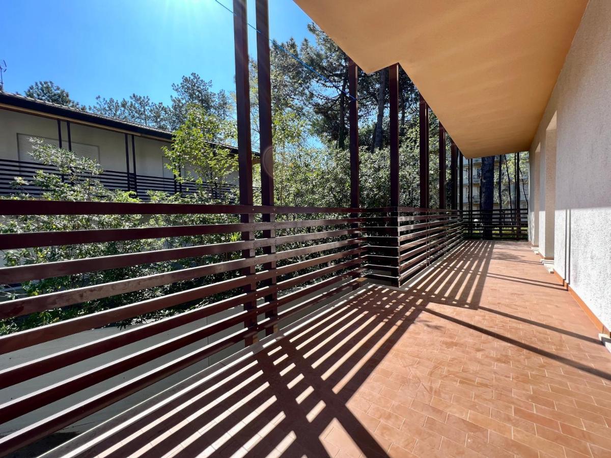 Prassitele Apartments Lignano Sabbiadoro Eksteriør billede