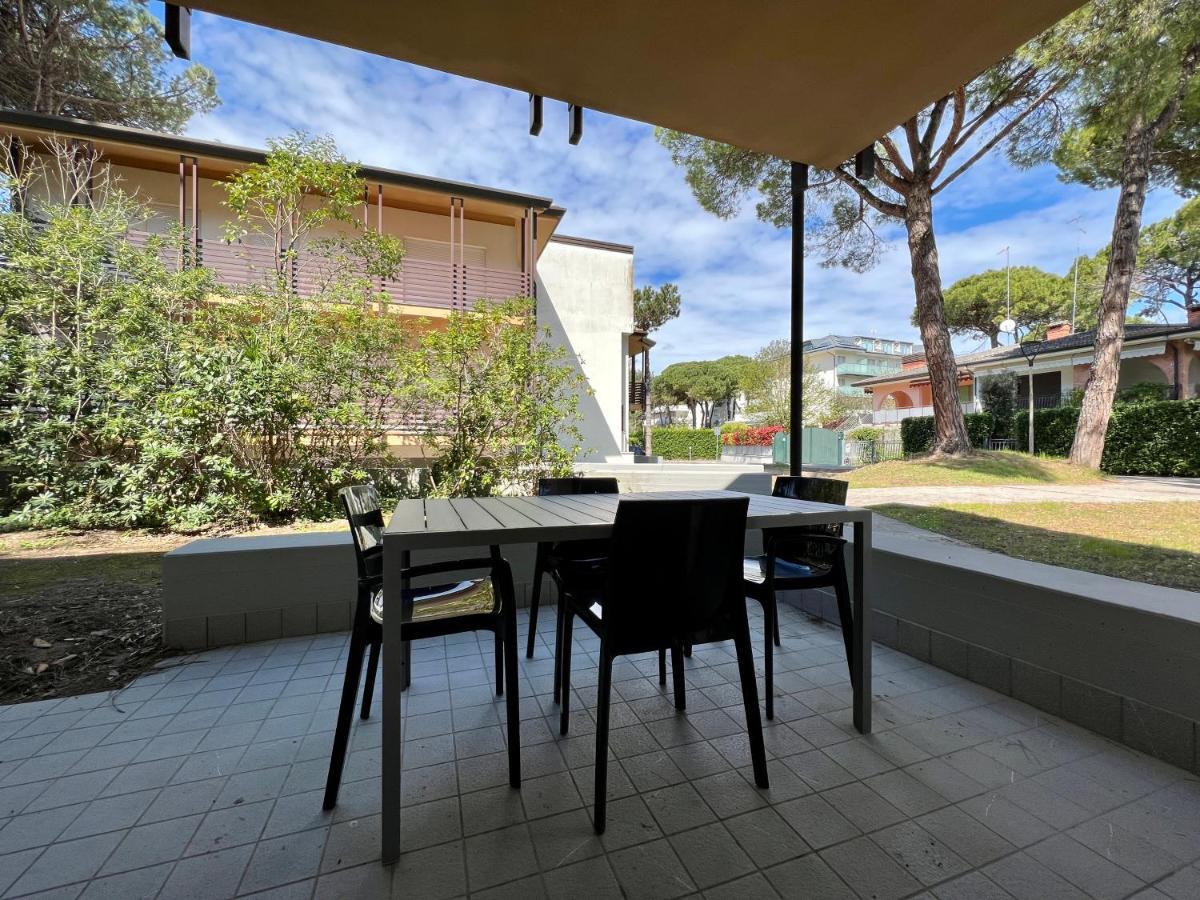 Prassitele Apartments Lignano Sabbiadoro Eksteriør billede